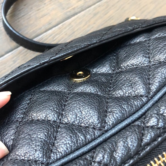 RARE Black & Gold Studded Michael Kors Crossbody - Picture 5 of 10